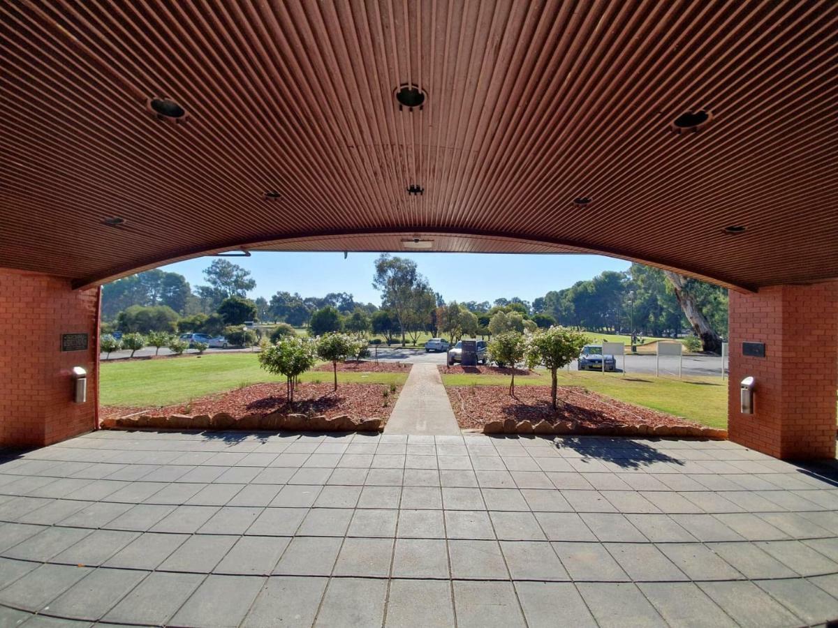 Corowa Golf Club Motel מראה חיצוני תמונה